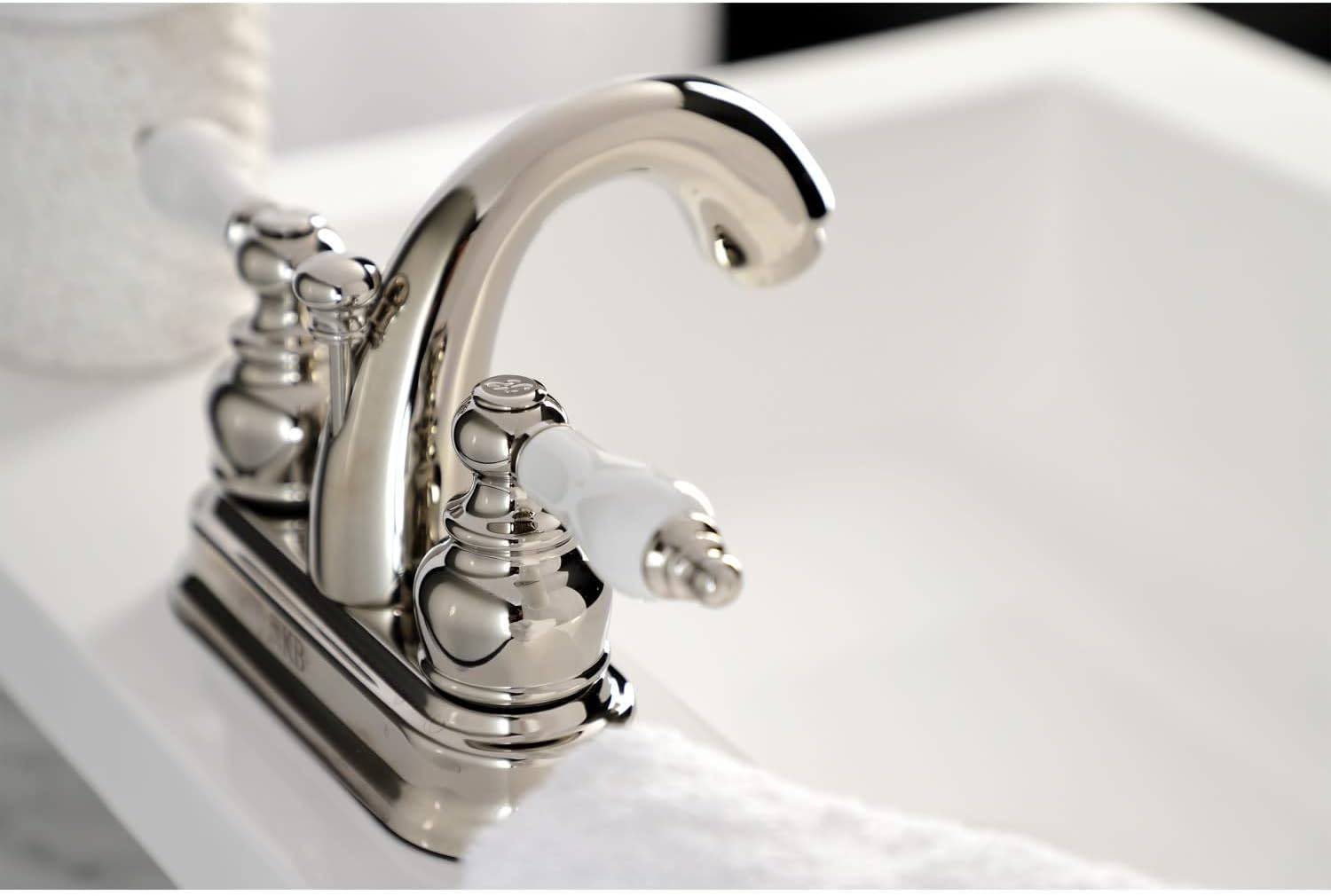 Kingston Brass KB5617PL Restoration 4-Inch Centerset Bathroom Faucet, Brushed Brass