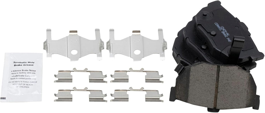 TRQ Front and Rear Brake Pad and Rotor Set Ceramic Vented Solid Rotors Compatible with 2004-2009 Kia Spectra 2005-2009 Spectra5