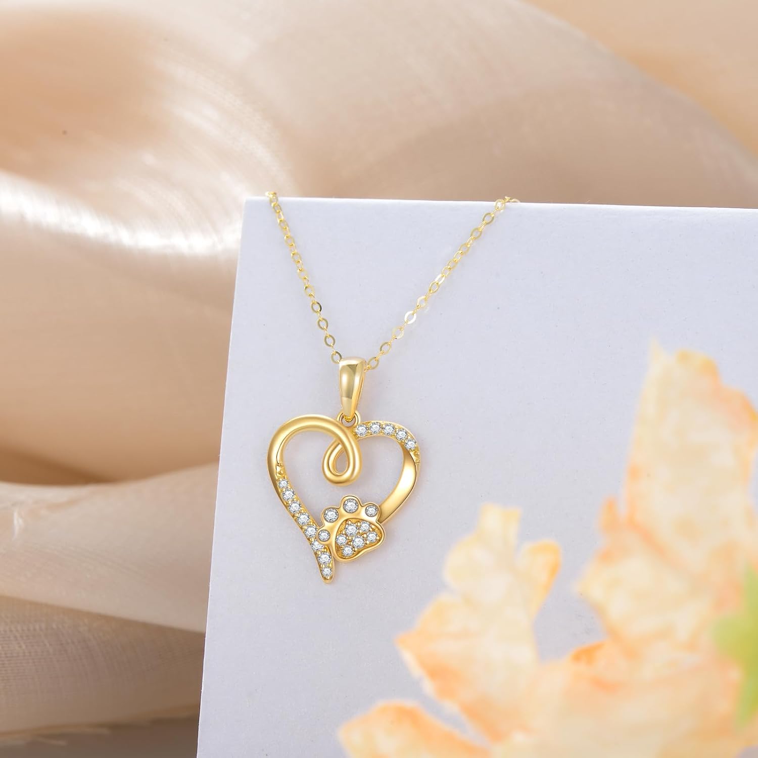 KECHO Christmas Gifts 14k Solid Gold Animals Necklace for Women Giraffe Bee Elephant Ladybug Koala Axolotl Horse Unicorn Cat Necklaces Pendant Jewelry Mothers Day Birthday for Mom Wife Friends