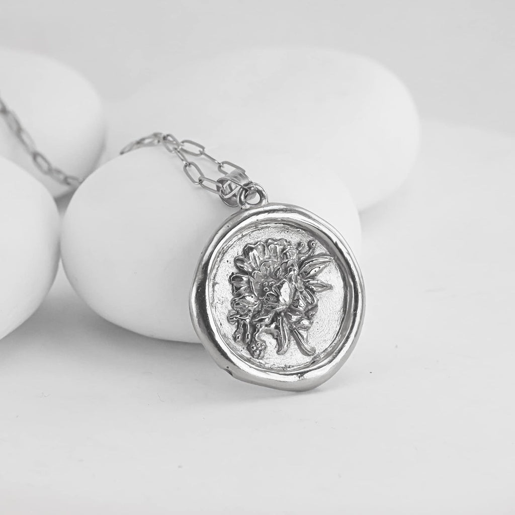 LOTUS STONE JEWELRY 23.5K Gold Vermeil Wax Seal Pendant, Coin Necklace for Women (Gold Vermeil)