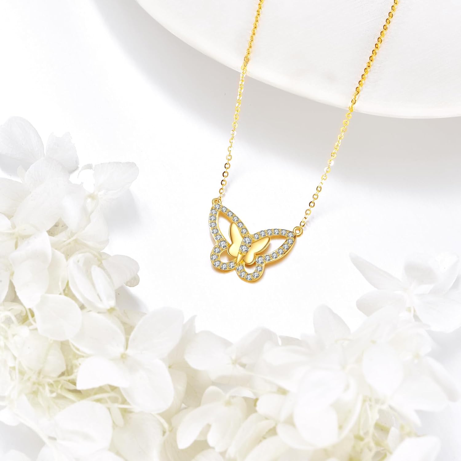 KECHO Christmas Gifts 14k Solid Gold Animals Necklace for Women Giraffe Bee Elephant Ladybug Koala Axolotl Horse Unicorn Cat Necklaces Pendant Jewelry Mothers Day Birthday for Mom Wife Friends