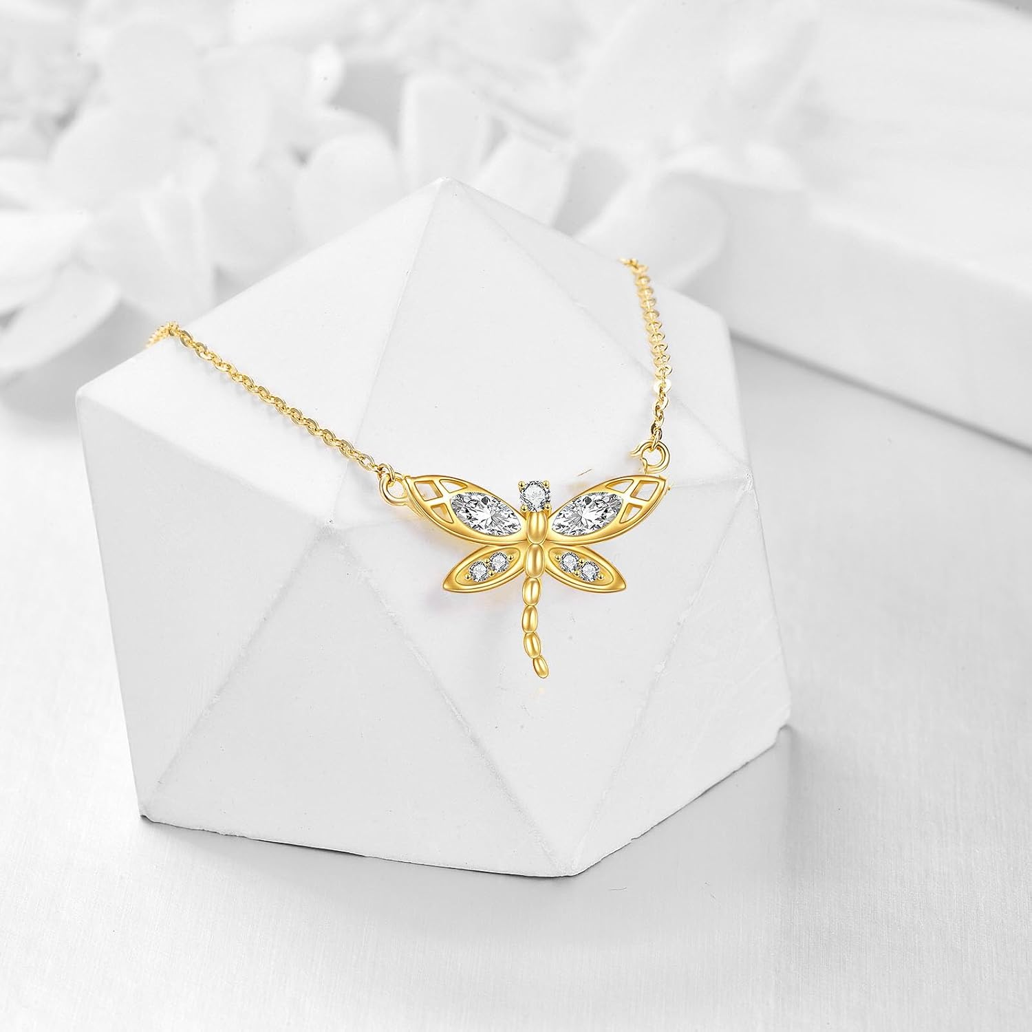 KECHO Christmas Gifts 14k Solid Gold Animals Necklace for Women Giraffe Bee Elephant Ladybug Koala Axolotl Horse Unicorn Cat Necklaces Pendant Jewelry Mothers Day Birthday for Mom Wife Friends