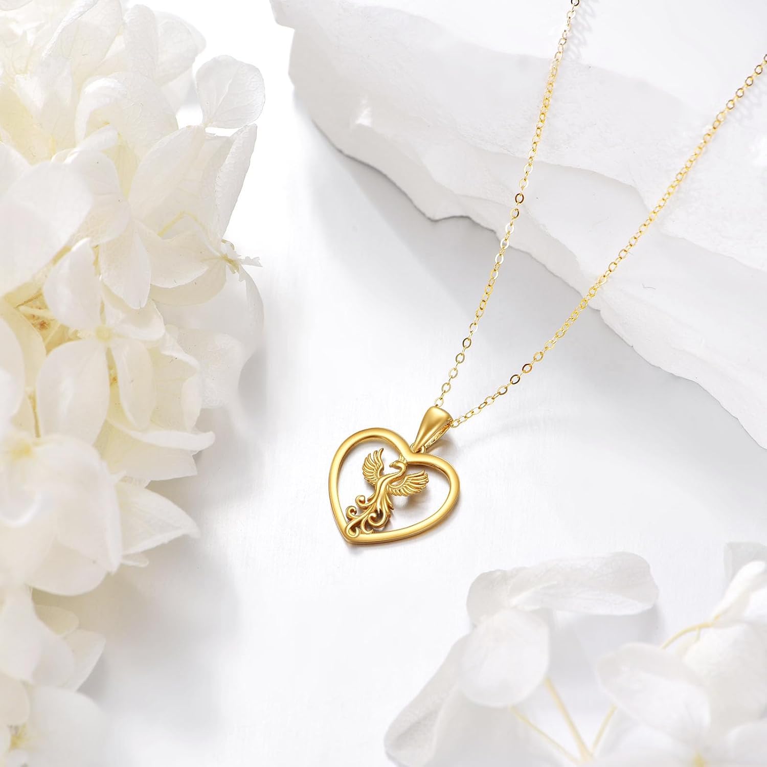 KECHO Christmas Gifts 14k Solid Gold Animals Necklace for Women Giraffe Bee Elephant Ladybug Koala Axolotl Horse Unicorn Cat Necklaces Pendant Jewelry Mothers Day Birthday for Mom Wife Friends
