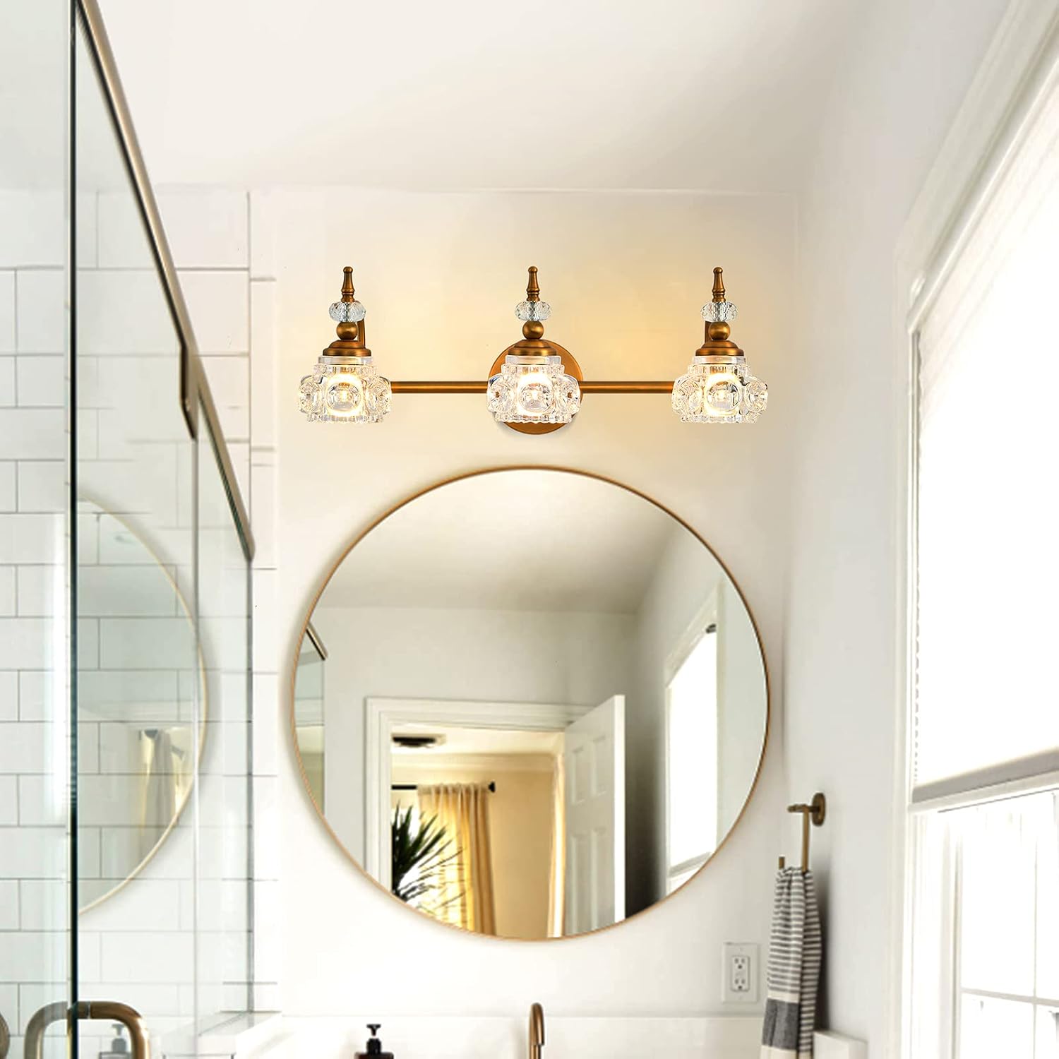 WJShome Vintage Bathroom Vanity Light Fixture, 3 Lights Bathroom Lighting Matte Brushed Antique Brass Finish with Crystal Glass Shade, Vintage Vanity Light for Bathrooms