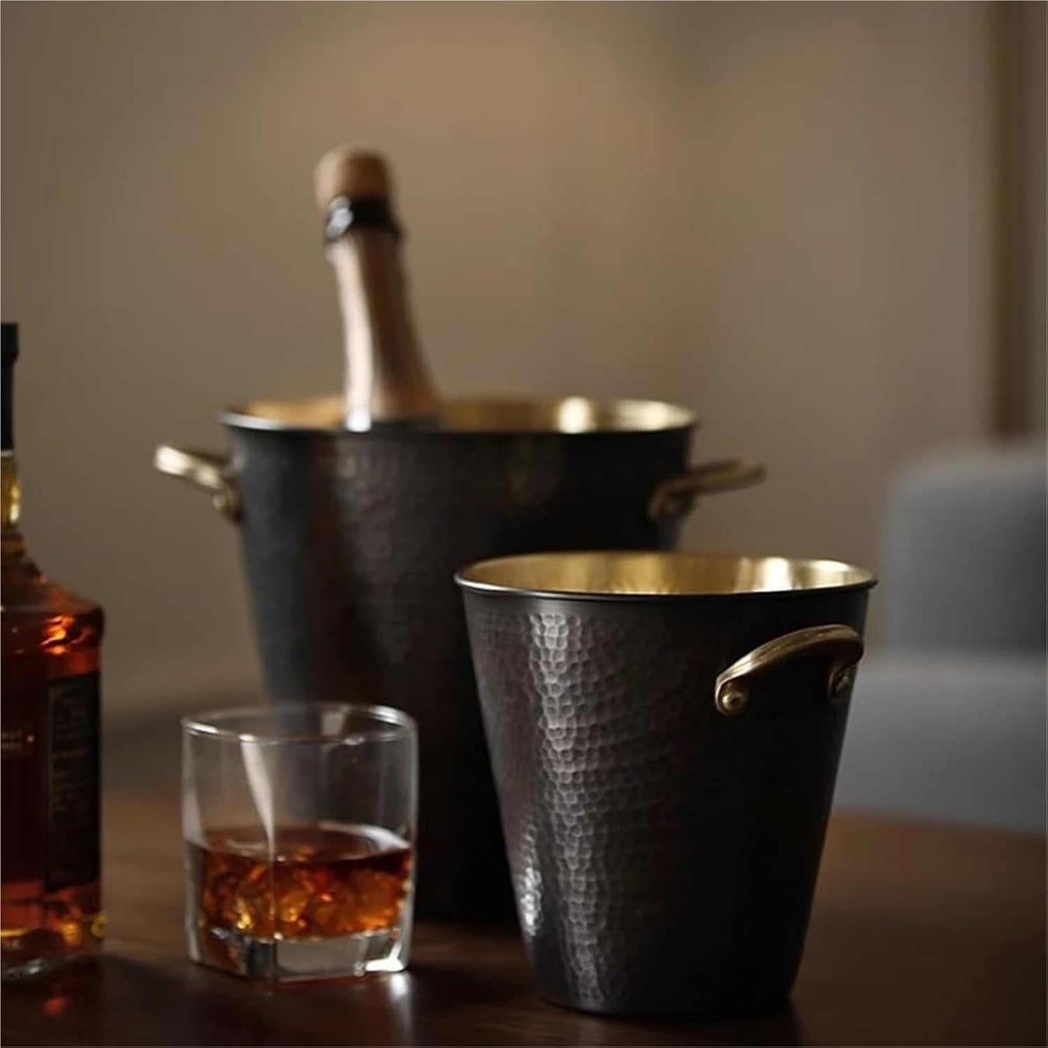Ice Buckets for Parties, Retro Style Handmade Metal Insulated Ice Bucket Great For Home Bar Chilling Beer Champagne Wine Bottle(Small)