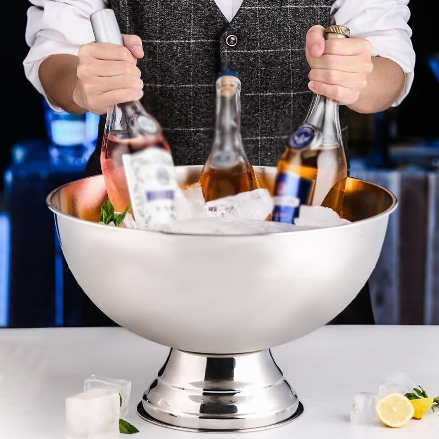 Ice Buckets 13.5L Stainless Steel Insulated Metal Ice Bucket, Large Ice Buckets for Parties, Beverage Tub/Ice Bucket Champagne Buckets for Business and Family Party Insulated Ice Bucket ( Color : Silv