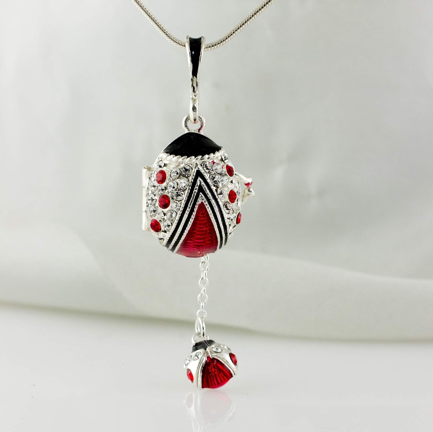 Locket Ladybug Ladybird Surprise Red Enamel 925 Sterling Silver Necklace Pendant for Women