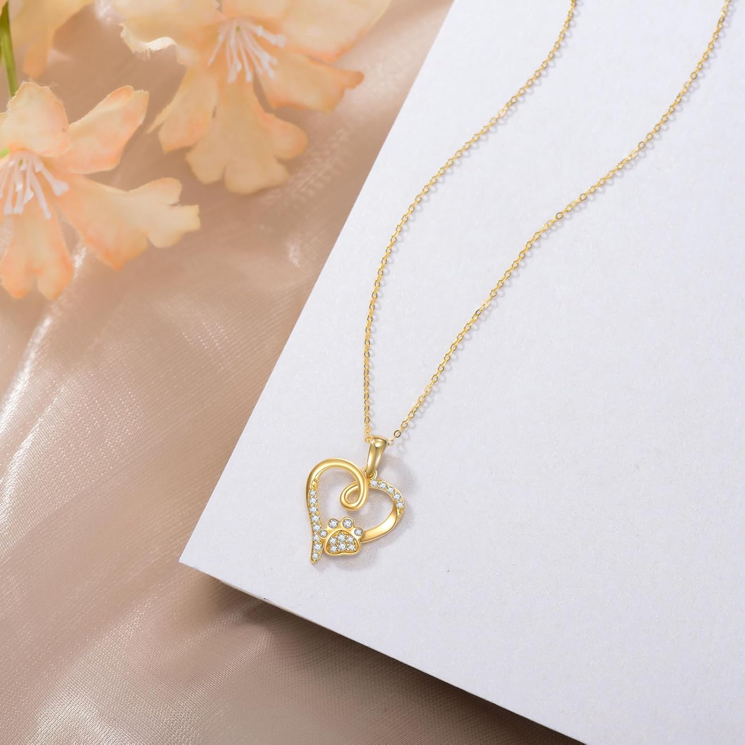 KECHO Christmas Gifts 14k Solid Gold Animals Necklace for Women Giraffe Bee Elephant Ladybug Koala Axolotl Horse Unicorn Cat Necklaces Pendant Jewelry Mothers Day Birthday for Mom Wife Friends