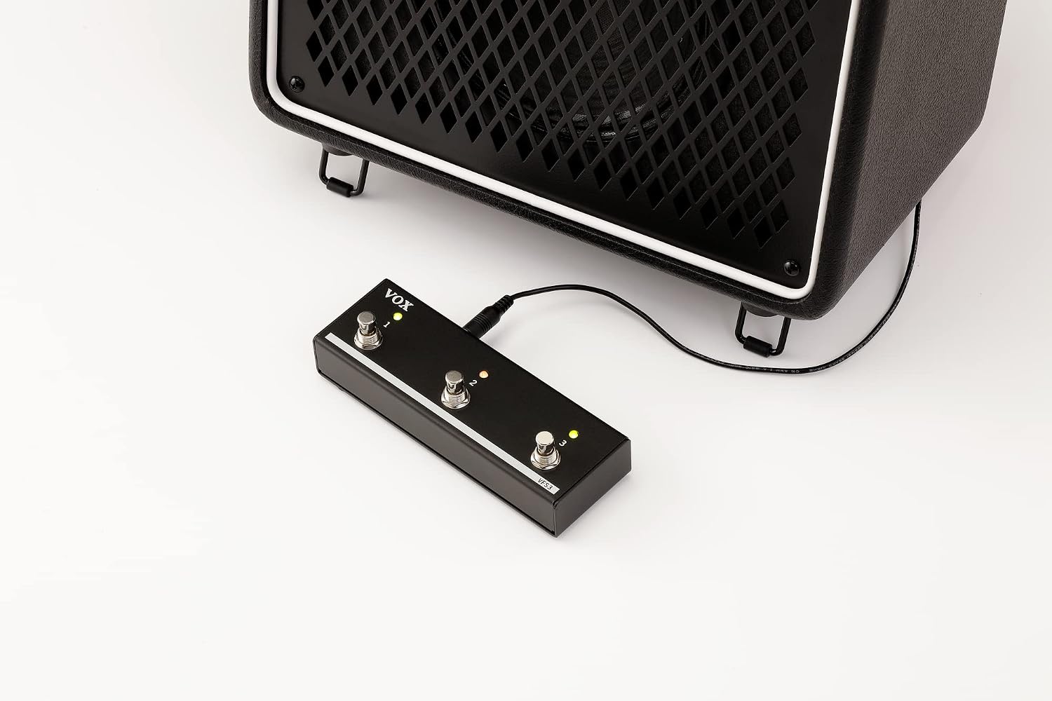 Vox Mini Go 3 1x5 inch 3-watt Portable Modeling Guitar Amplifier Combo w/ 9 Amp Voices, 8 FX Types, and USB Battery Power