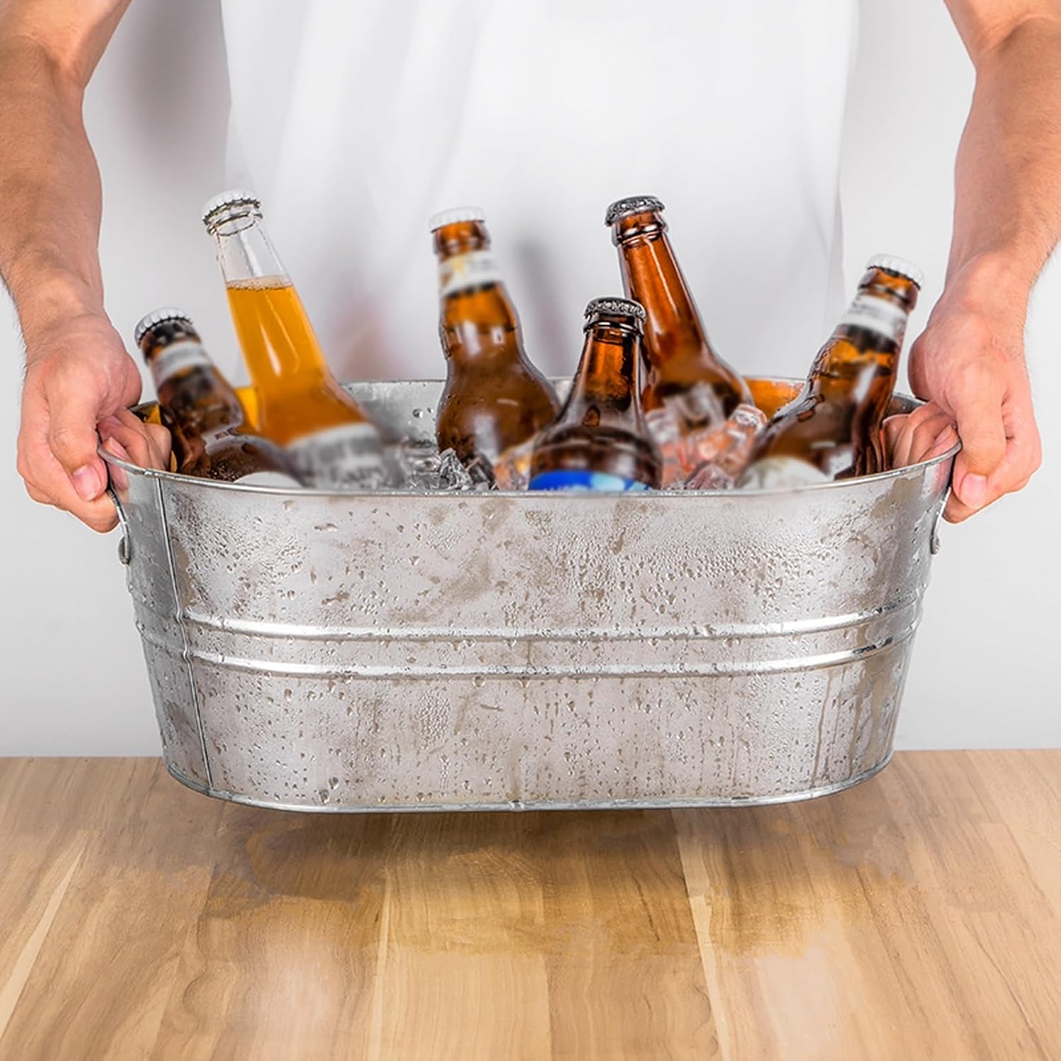 Ice Buckets Indoor Outdoor Ice Bucket Galvanized Beverage Tubs Insulated Drink Tub 15 Liter Large Drink and Wine Chiller Cold Beer Galvanized Beverage Ice Tubs for Home Parties Insulated Ice Bucket