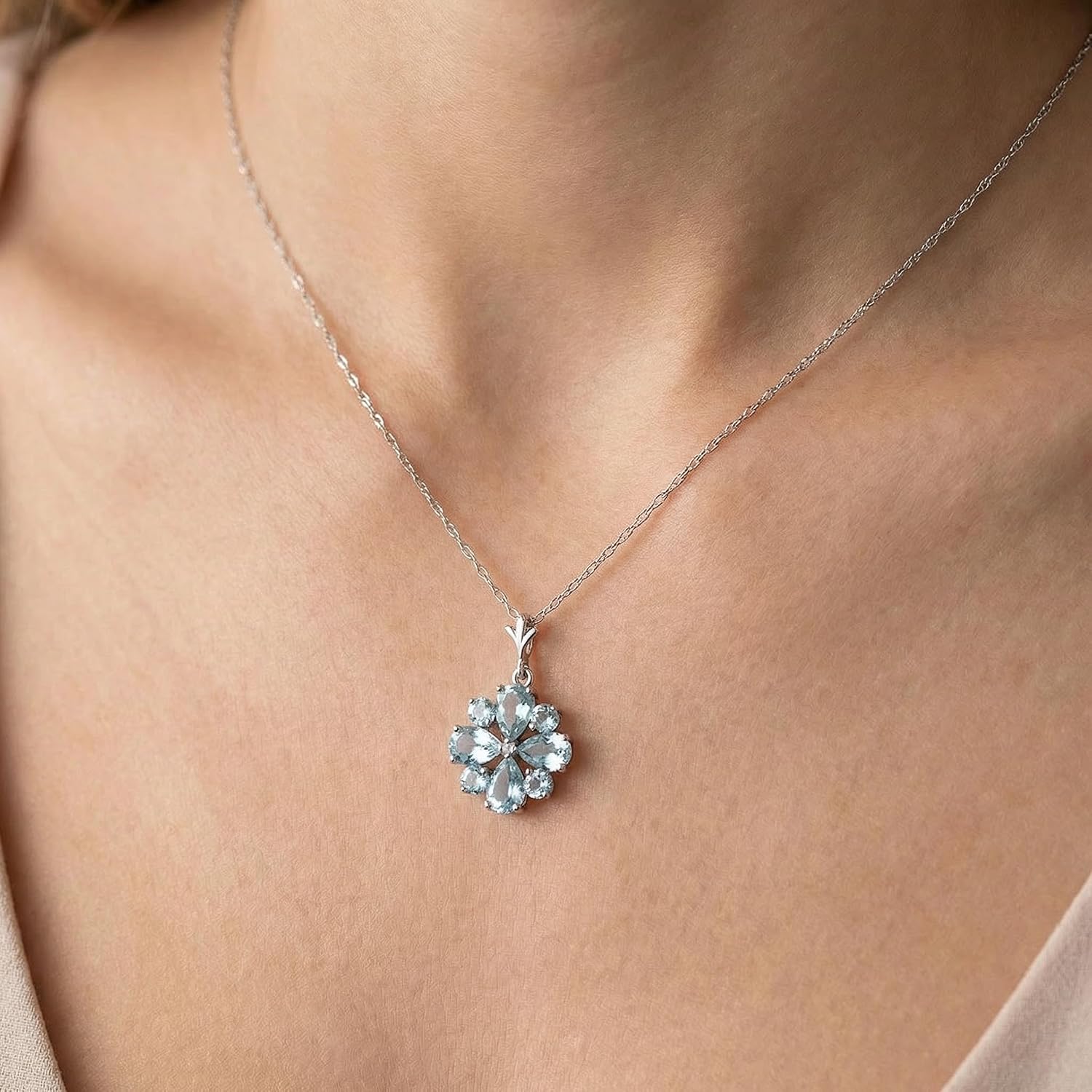 Galaxy Gold GG 14K Yellow Gold Natural Aquamarine Pendant Necklace - March Birthstone - Courage & Clarity - 16' to 24' - Fine Jewelry for Women