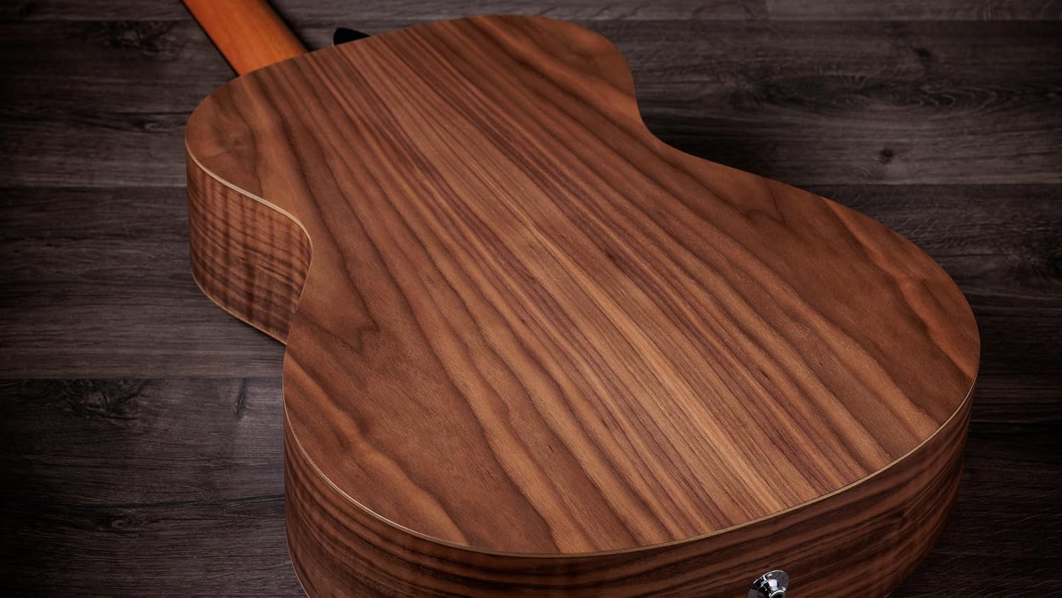 Taylor Academy 12e-N Nylon-string Acoustic-electric Guitar - Natural
