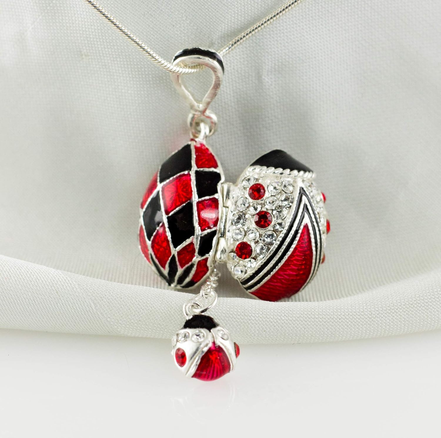 Locket Ladybug Ladybird Surprise Red Enamel 925 Sterling Silver Necklace Pendant for Women