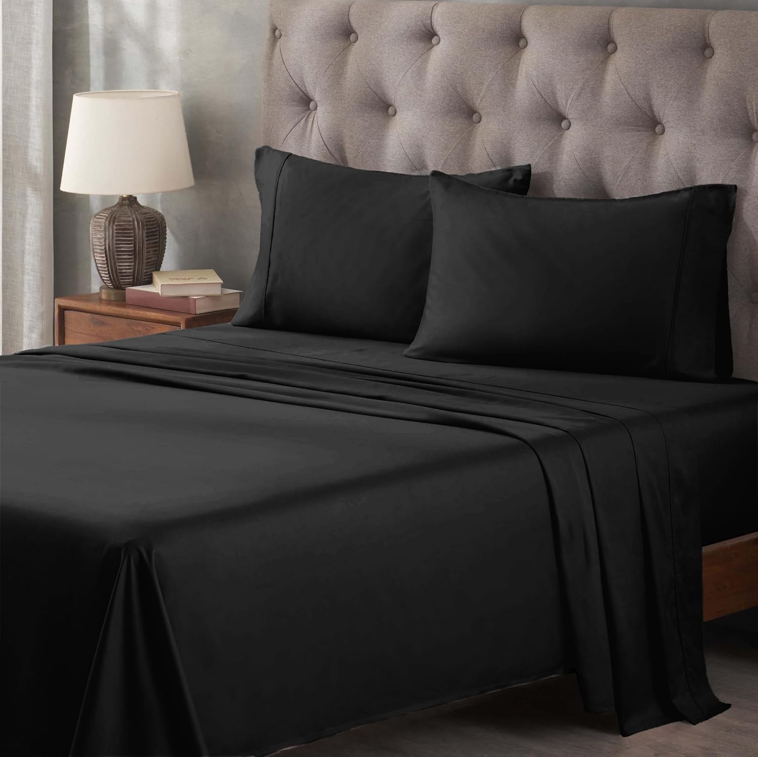 Superior Egyptian Cotton 400 Thread Count Bed Sheet Set, 1 Elastic Deep Pocket Fitted Sheet, 1 Flat Sheet, 2 Pillowcases, Soft Bedding, Luxury Sheets, Sateen Weave, Full Size, Black