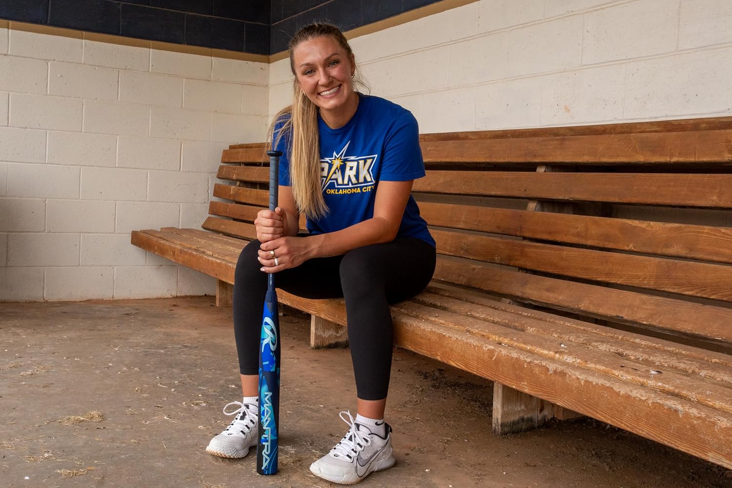 Rawlings | 2026 | Mantra Fastpitch Softball Bat | -9 / -10 / -11 Drop | 2 Pc. Composite | Approved for All Associations