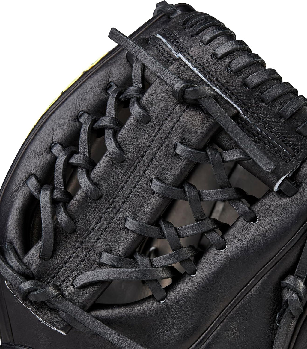 Wilson | 2026 | A2000 Classic | Baseball Gloves + Mitts | Sizes 11.5' - 12.75' | Right + Left Hand Throw | Multiple Styles